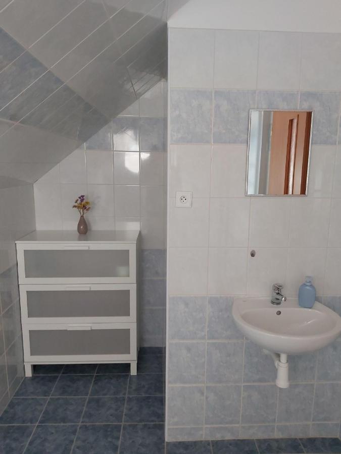 Pivni Lednice Lhota pod Libcany Exterior foto