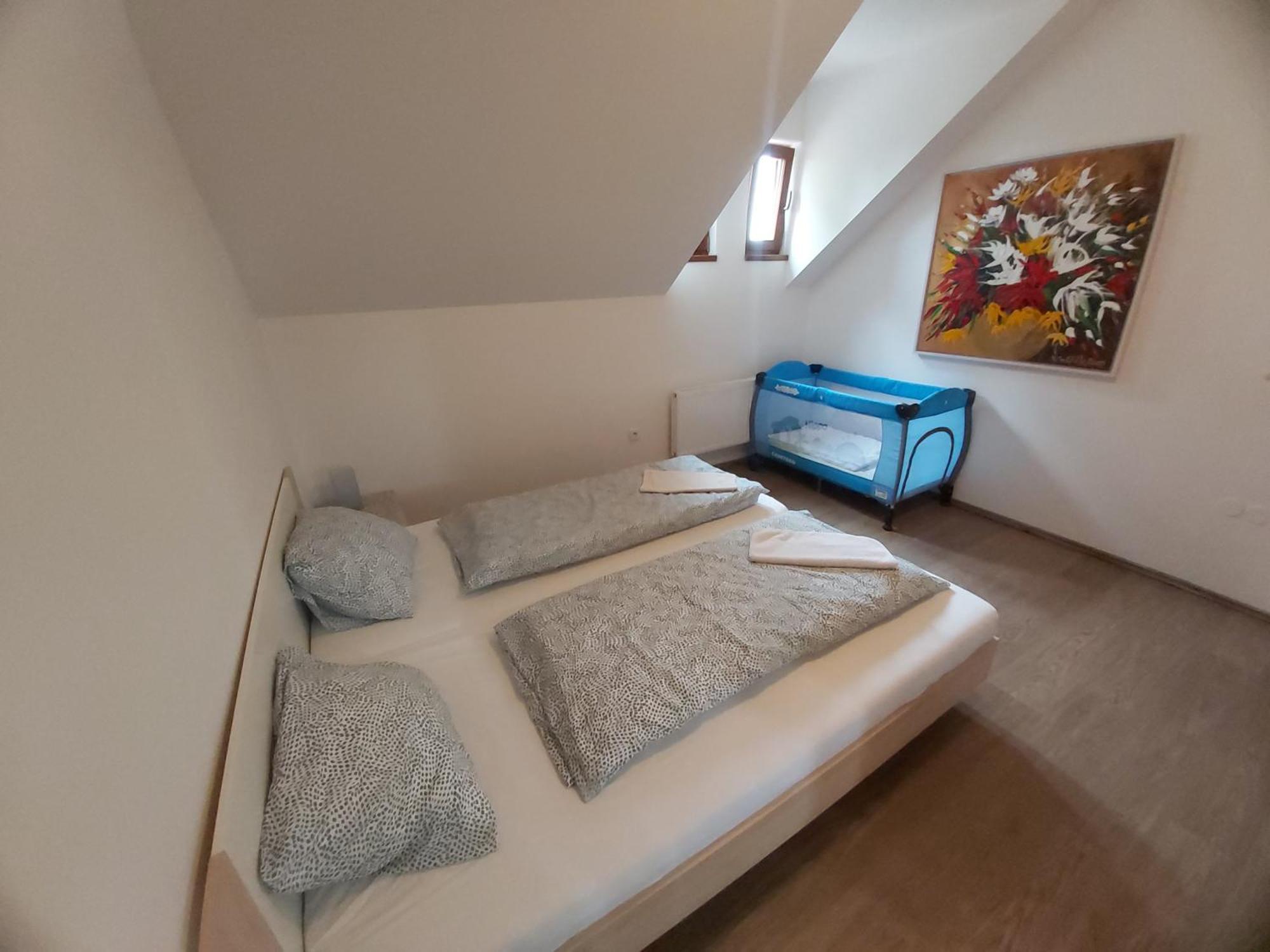 Pivni Lednice Lhota pod Libcany Cameră foto
